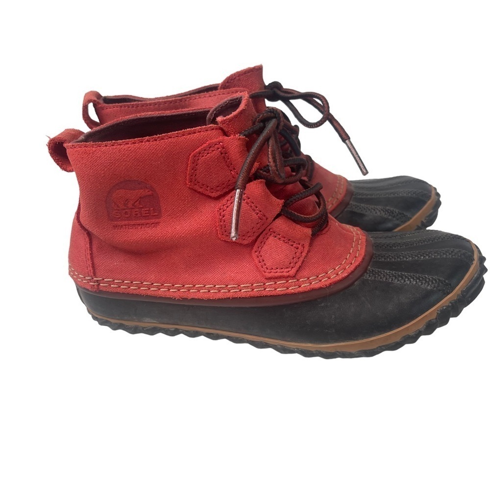 Sorel Woman’s Out N About Red Waterproof Leather Duck Boots NL2339-678 Size 6